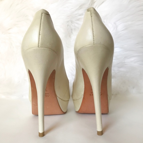 Aldo Beige Platform Peep Toe High Heels - Picture 4 of 4